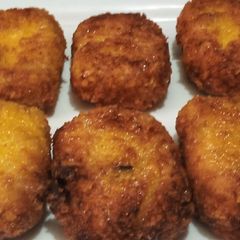 A picture of Fish cutlets.