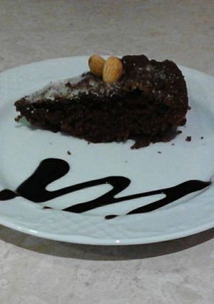 Una foto de Bizcocho de chocolate esponjoso