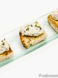 Mousse di ricciola su crostino senza glutine integrale