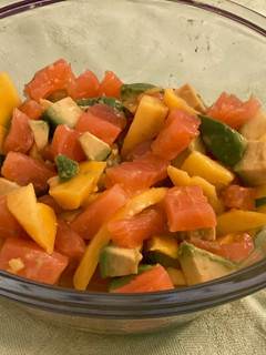 Foto di Insalata salmone avocado e mango