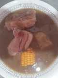 Sopa de granos con costilla de Cerdo
