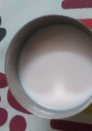 A picture of Rooafza cold milk.