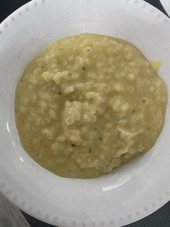 Una foto de Risotto de pollo y queso