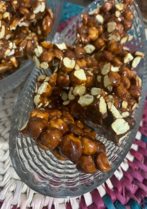 A picture of Chana chikki (Chickpea Brittle).