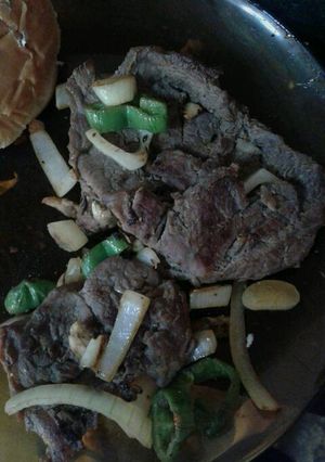 Una foto de Bistec Encebollado