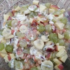 A picture of Creamy fruit chat.