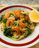 Hủ tiếu xào tôm khô