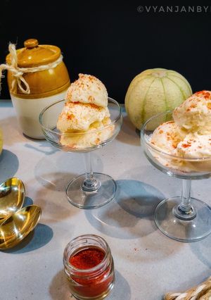 A picture of Muskmelon Ice Cream with Three Ingredients.