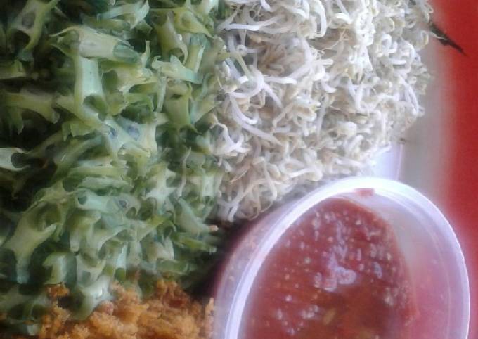 Anti Ribet, Memasak Pelcing urap Wajib Dicoba