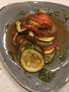 Una foto de Confit byaldi o Ratatouille... 🐭🇫🇷