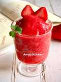 Strawberry Smoothie / Summer Treat