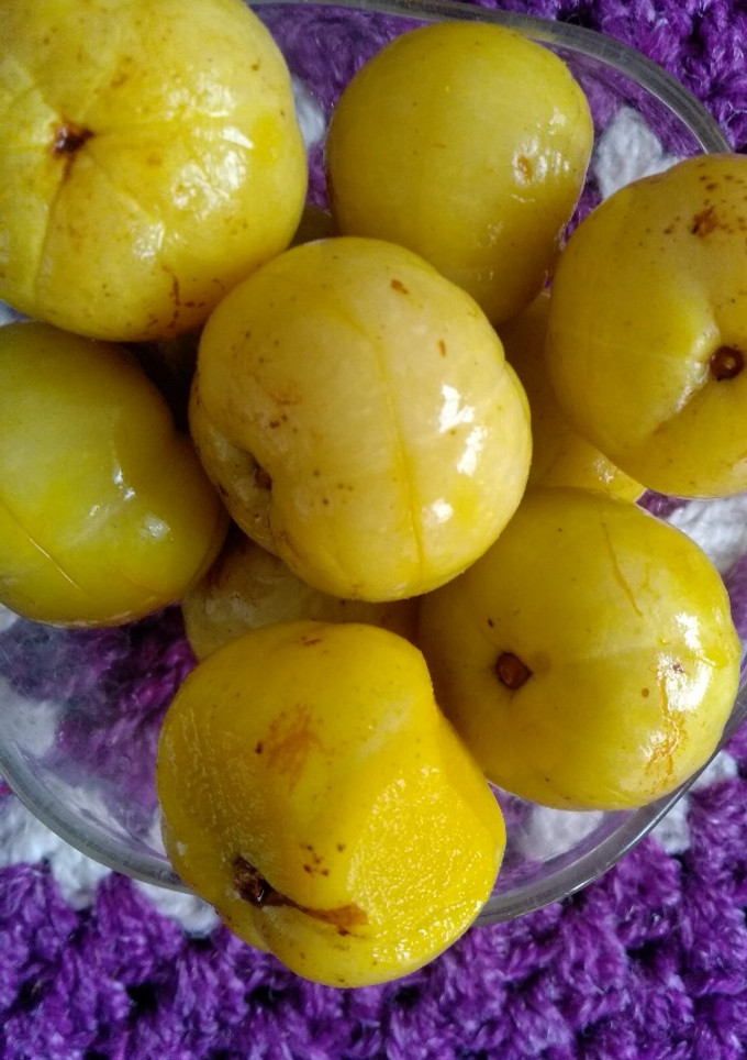 આથેલા આમળા (Aathela Aamla Recipe In Gujarati) રેસીપી મુખ્ય ફોટો