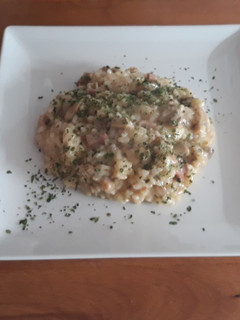 Una foto de Risotto de bacon y champis