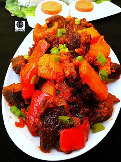 A picture of Meat stir-fry veggies sauce.
