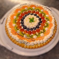 A picture of 🥝🍊🍒🍇Creamy Fruit Tart🍇🍒🍊🥝.