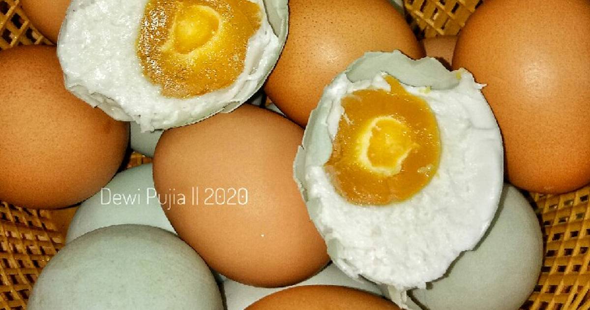 Resep Telur Asin Homemade Oleh Dewi Pujia Cookpad