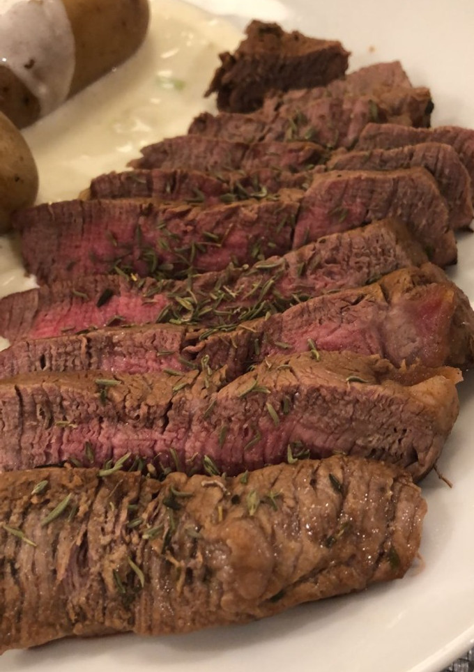 Una foto de Filete de res al tomillo