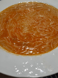 Una foto de Sopa de pescado ligera