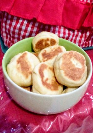 A picture of Mung Beans Bakpia Pan Bread.