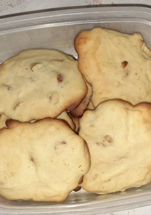 Una foto de Galletitas de miel, almendras y nueces