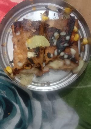 काठी रोल(kaathi roll recipe in Hindi) रेसिपी मुख्य फोटो