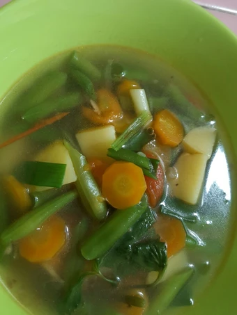 Langkah Mudah untuk Membikin Resep Sop Bening Bumbu Tumis yang Lezat Anti Ribet, Bisa Manjain Lidah