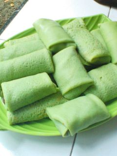 Foto resep Dadar gulung semanggi isi fla coklat