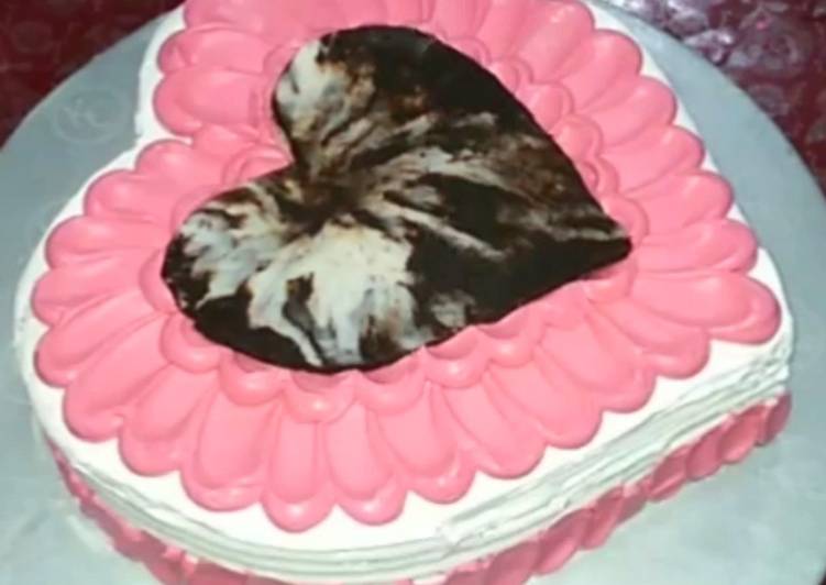 Recipe of Ultimate Heart shape cake with cocktail filling