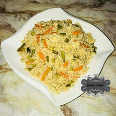 A picture of Fried rice wt cauliflower.