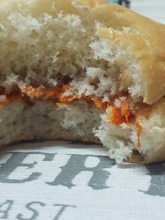 Una foto de Bocadillo de sobrasada y tomate rallado