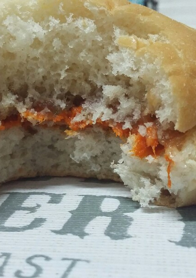 Una foto de Bocadillo de sobrasada y tomate rallado