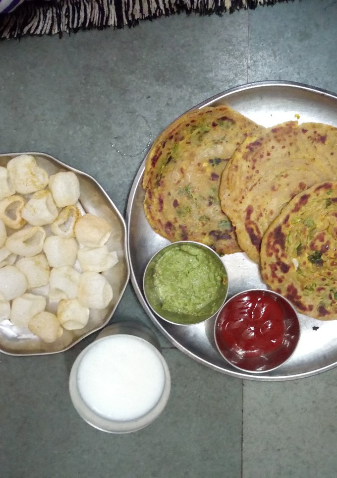 ગાલીક પરોઠા(garlic paratha recipe in gujarati) રેસીપી મુખ્ય ફોટો