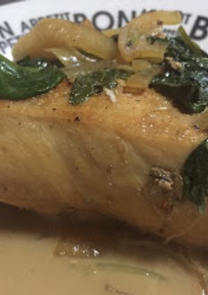 Una foto de Pollo a la sidra (en disco de arado)