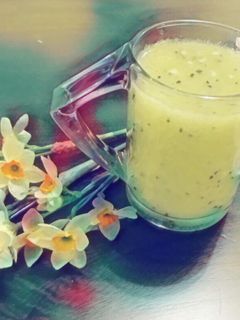 عکسی از دستور معجون کیویار (کیوی+خیار)