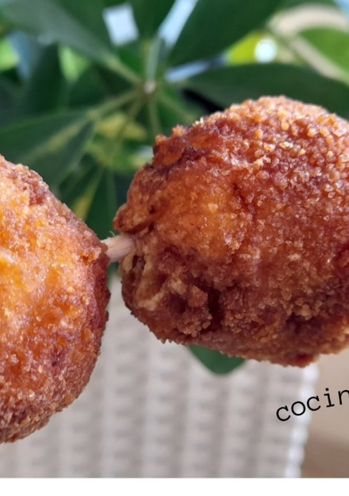 Una foto de Bolitas de flamenquín  -con pollo-