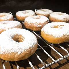 A picture of Donat Anti Gagal.