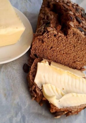 Teljeskiőrlésű élesztőmentes kenyér recept fotója