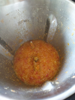Una foto de Sofrito para fideuá. Robot mambo