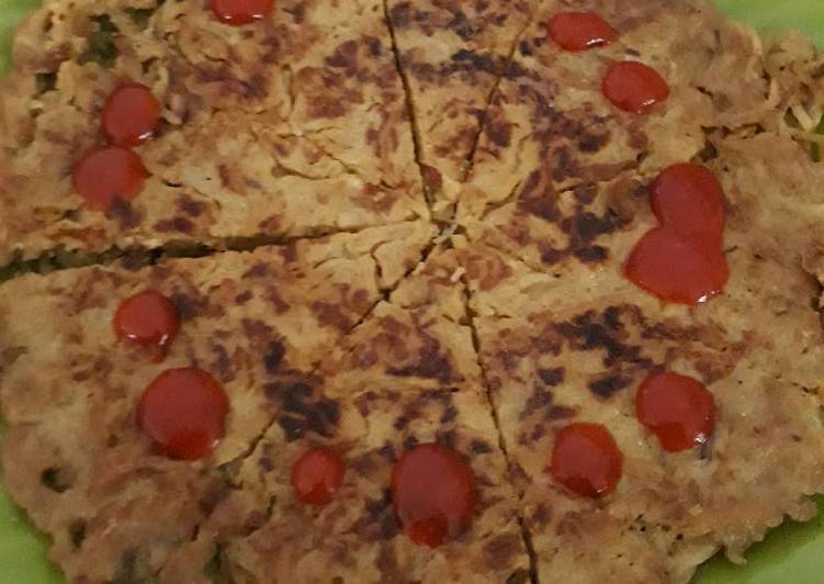 Langkah Mudah untuk Menyiapkan Pizza mie with kornet, Enak Banget