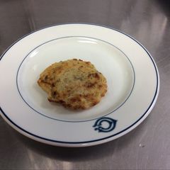 A picture of Mash Potato Cakes.