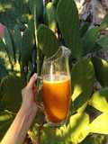 Jugo de tunas, uvas rosadas, manzana y miel