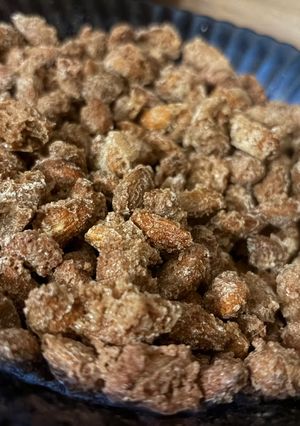 Fahéjas pirított mandula recept fotója
