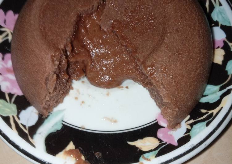 Resep: Lava cake no mixer no oven Murmer 🤩 yang Gurih