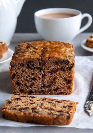 A picture of Raisins and chocolate chips cake.