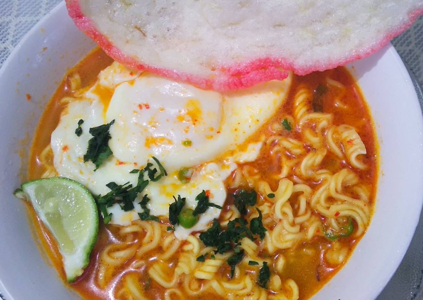 Mie rebus warkop