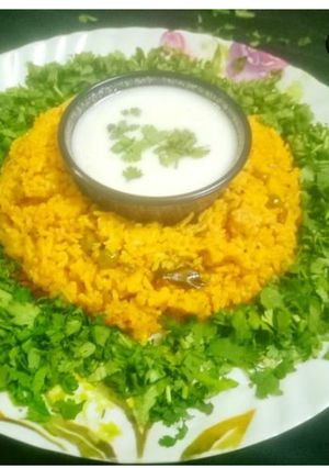 મિક્સ વેજ ખીચડી (Mix Veg Khichdi Recipe In Gujarati) રેસીપી મુખ્ય ફોટો