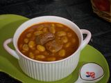 فاصوليا حبةعريضة مع لحم العجل