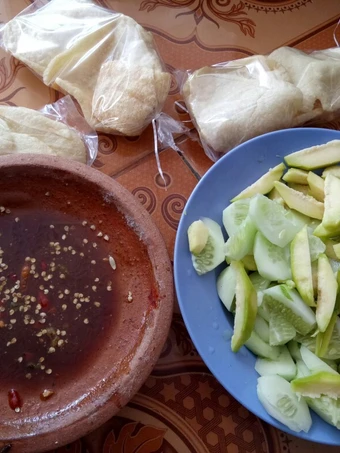 Cara Gampang Membuat Resep Rujak petis madura yang Bikin Ngiler Anti Ribet, Menggugah Selera