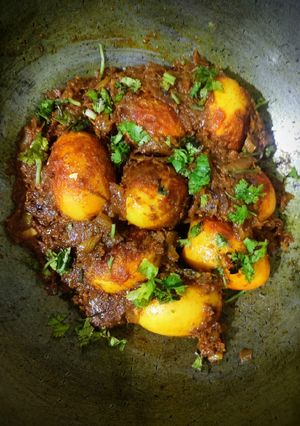 A picture of Egg masala curry.