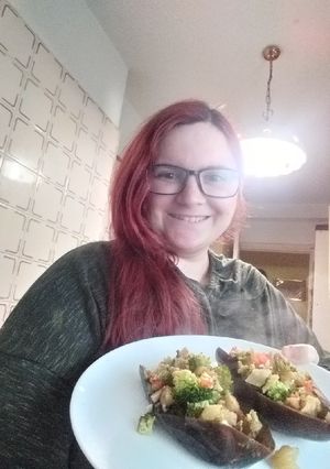 Una foto de Berenjenas rellenas de champiñones y brócoli